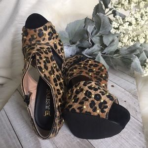 JustFab Waverly in Leopard Size 8